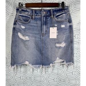 Hidden Jeans NWT Raw Hem Jean Peyton Skirt Women's Sz S Distressed Light Wash